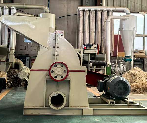 锯末粉碎机发货试机